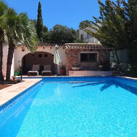Casa De Rosas * Teulada